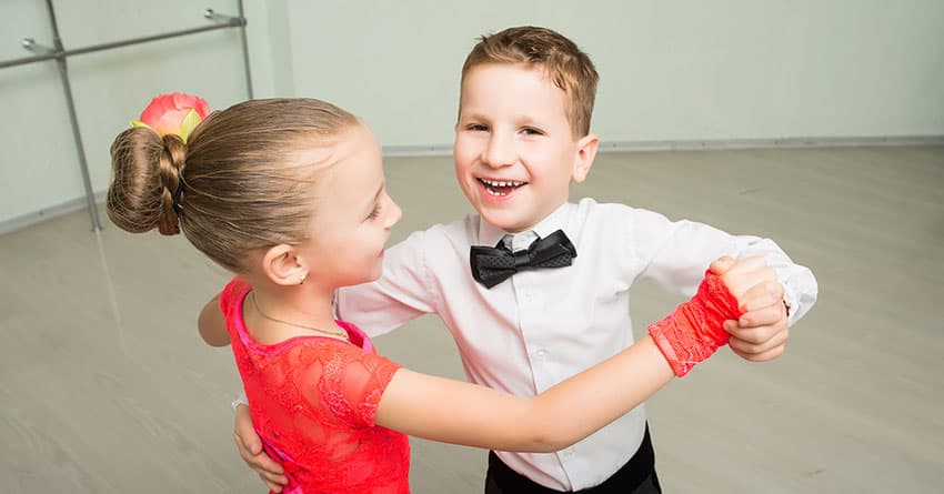 ÇOCUK DANS KURSLARI