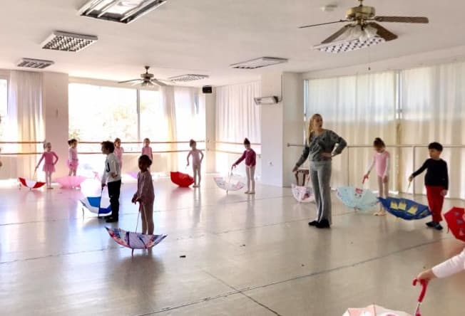 Kent Dans Bale Okulu