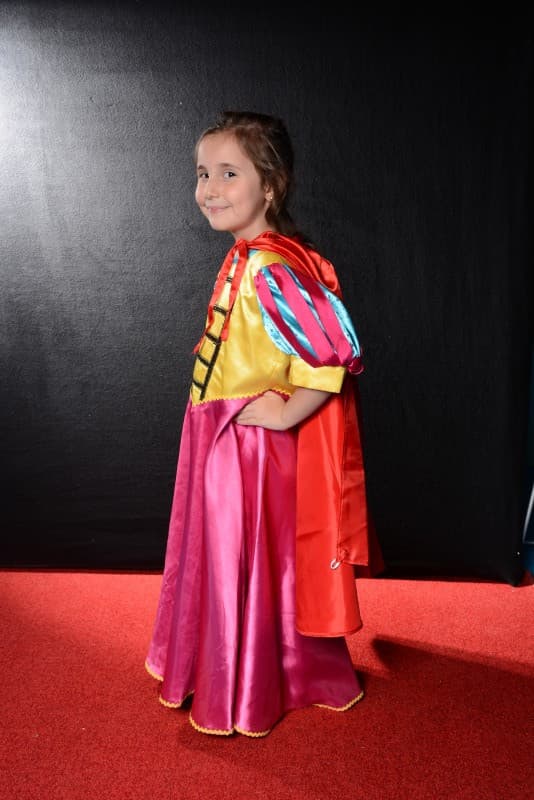 Emir Kaya Kostüm Kiralama - 33. Fotoğraf Emir Kaya Kostüm Kiralama - 33. Fotoğraf