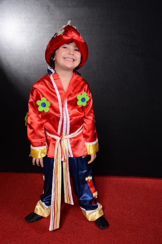 Emir Kaya Kostüm Kiralama