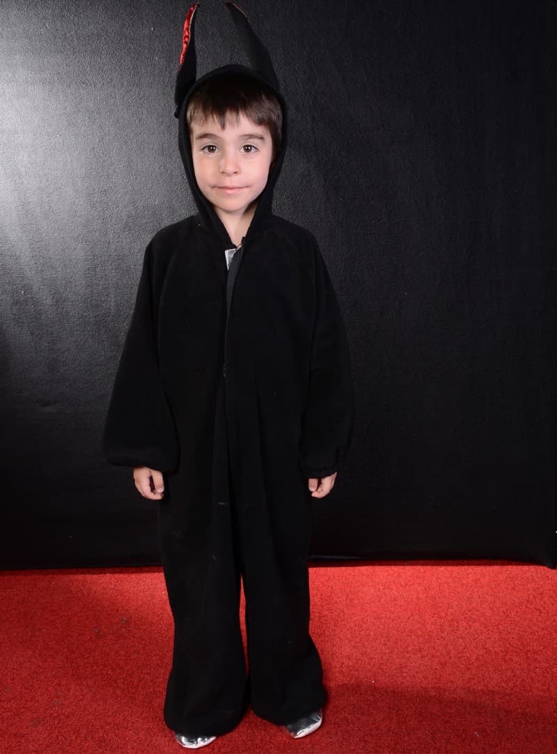 Emir Kaya Kostüm Kiralama