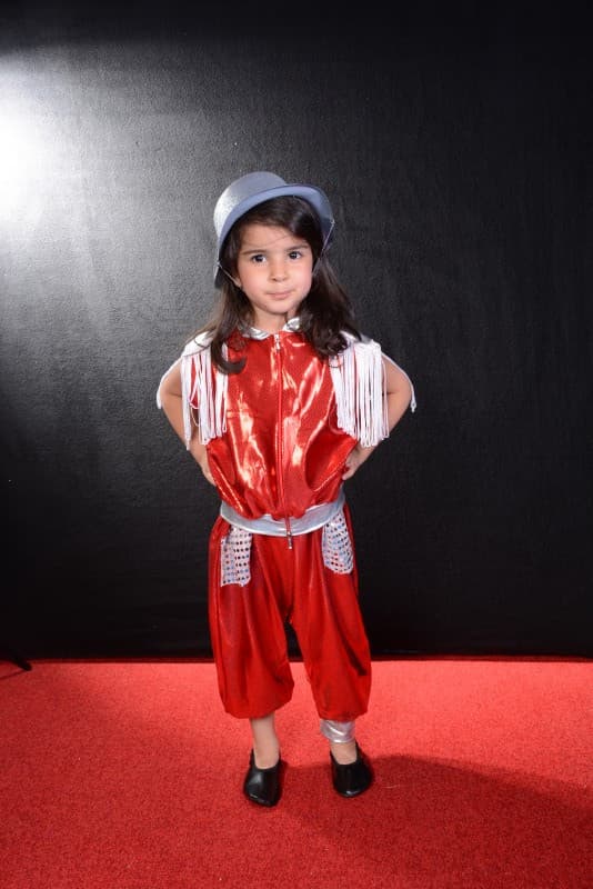 Emir Kaya Kostüm Kiralama