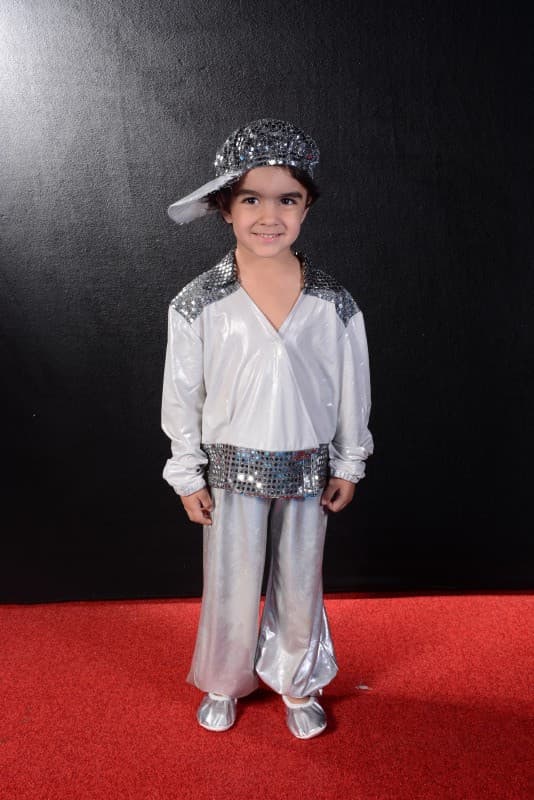 Emir Kaya Kostüm Kiralama