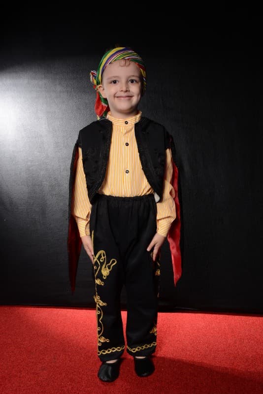 Emir Kaya Kostüm Kiralama - 17. Fotoğraf Emir Kaya Kostüm Kiralama - 17. Fotoğraf