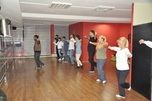 Armoni Dans ve Müzik Akademi - 6. Fotoğraf Armoni Dans ve Müzik Akademi - 6. Fotoğraf