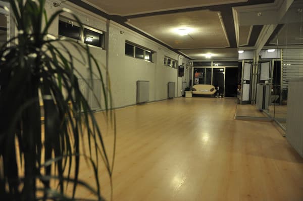 Crypto Dans Stüdyosu - 33. Fotoğraf Crypto Dans Stüdyosu - 33. Fotoğraf